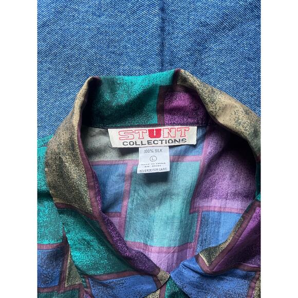 Stunt Collections Silk Geometric Blouse - Picture 4 of 4